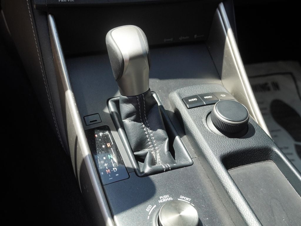 2016 Lexus IS 200t