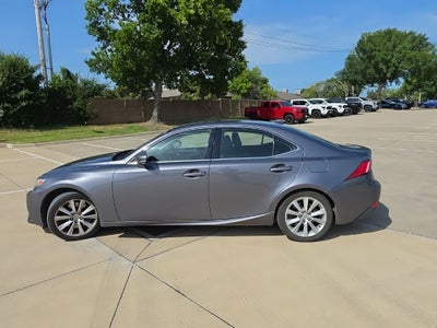 2016 Lexus IS 200t