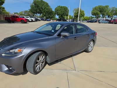 2016 Lexus IS 200t