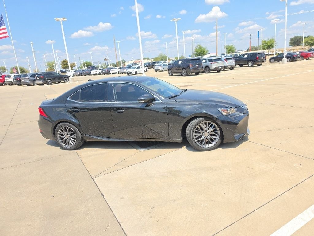 2019 Lexus IS 300