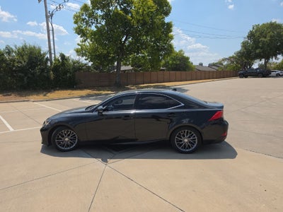 2019 Lexus IS 300