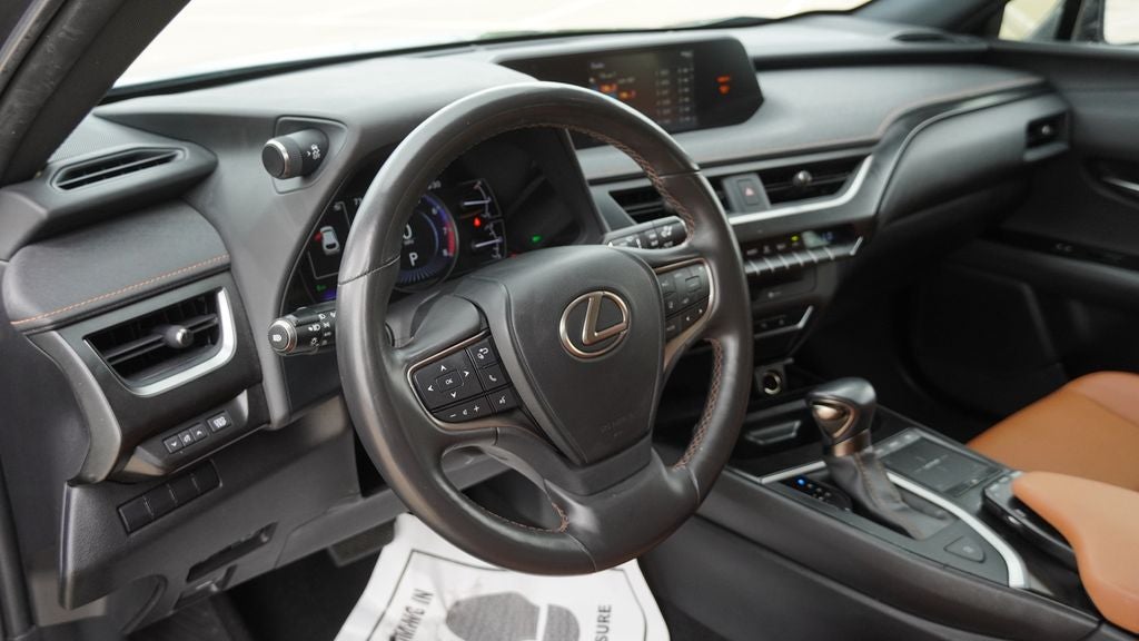 2020 Lexus UX 200 Base