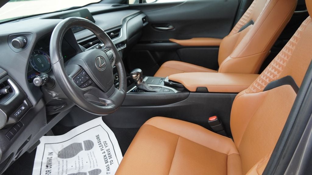 2020 Lexus UX 200 Base