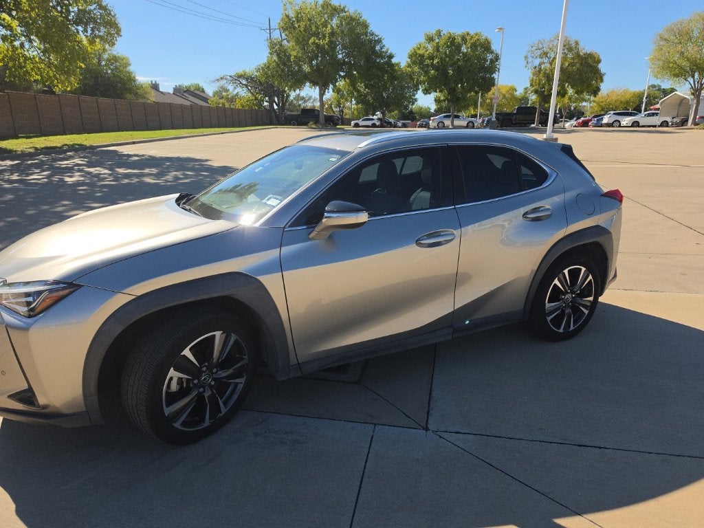 2020 Lexus UX 200 Base