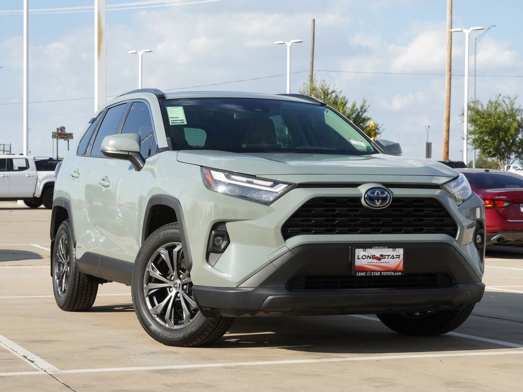 2022 Toyota RAV4 Hybrid XLE Premium