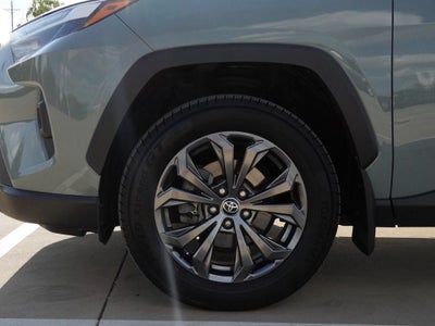 2022 Toyota RAV4 Hybrid XLE Premium
