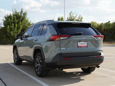 2022 Toyota RAV4 Hybrid XLE Premium