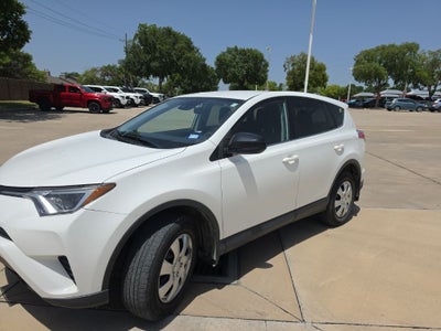 2018 Toyota RAV4 LE
