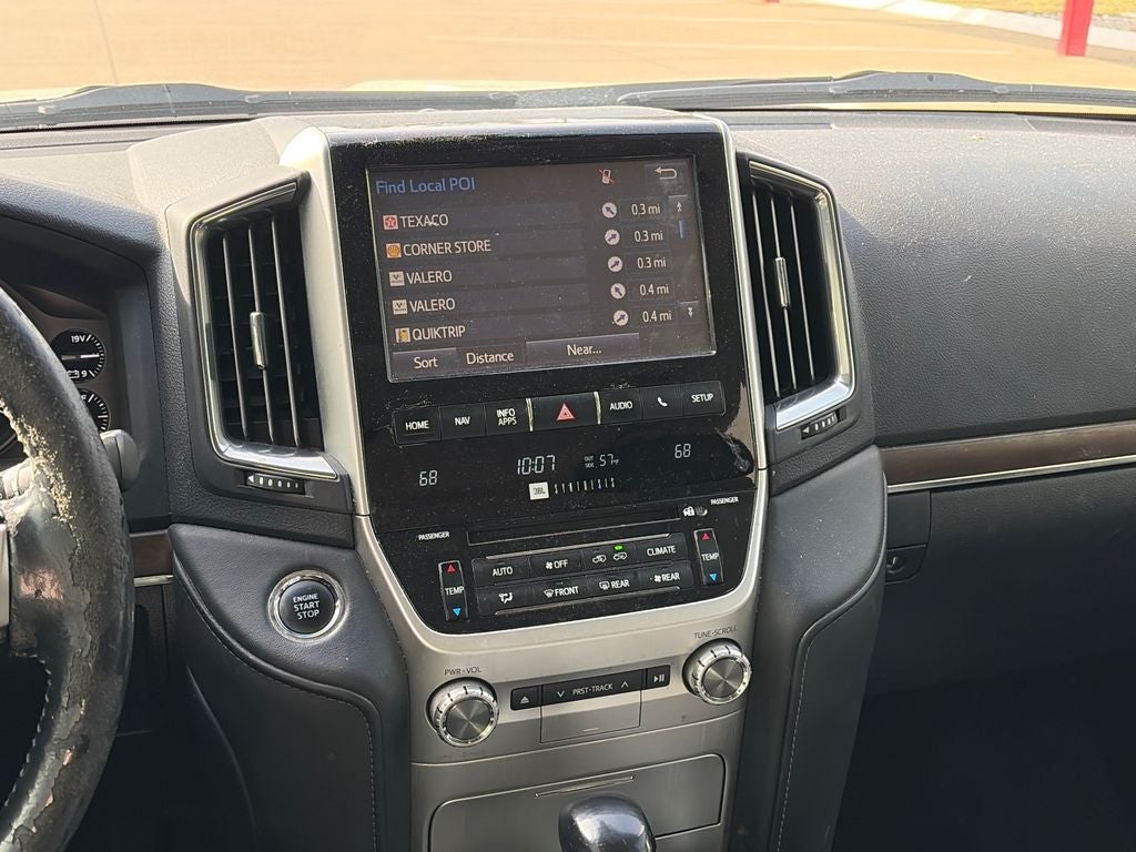 2016 Toyota Land Cruiser Base