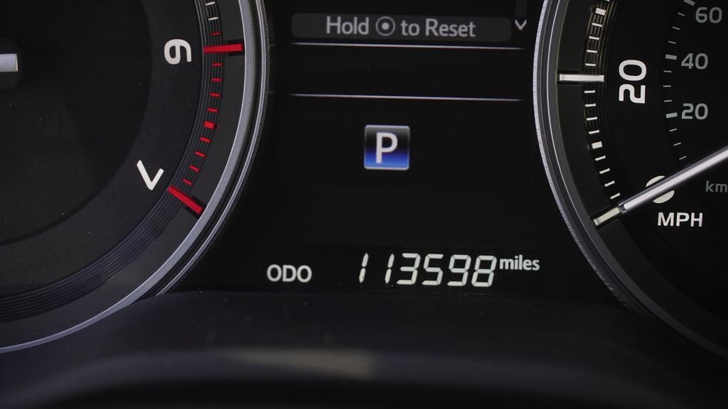 2016 Toyota Land Cruiser Base