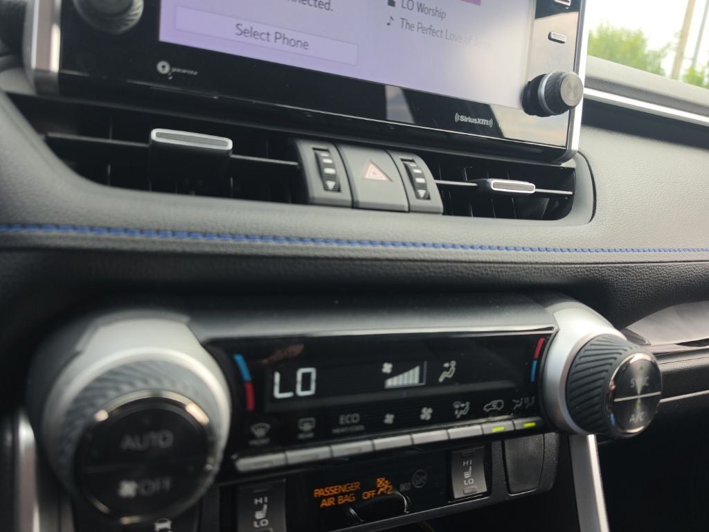 2022 Toyota RAV4 Hybrid XSE