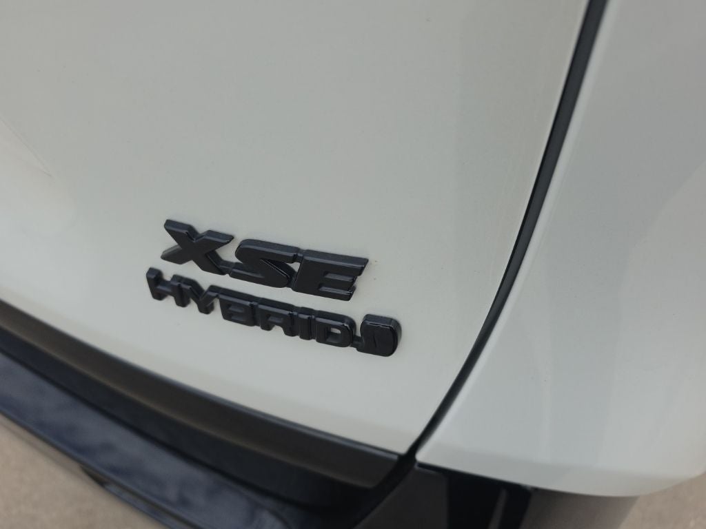 2022 Toyota RAV4 Hybrid XSE