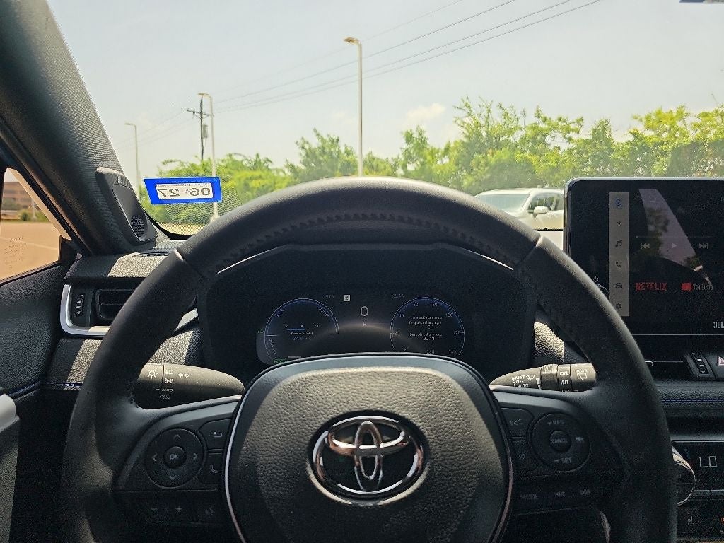 2025 Toyota RAV4 Hybrid XSE