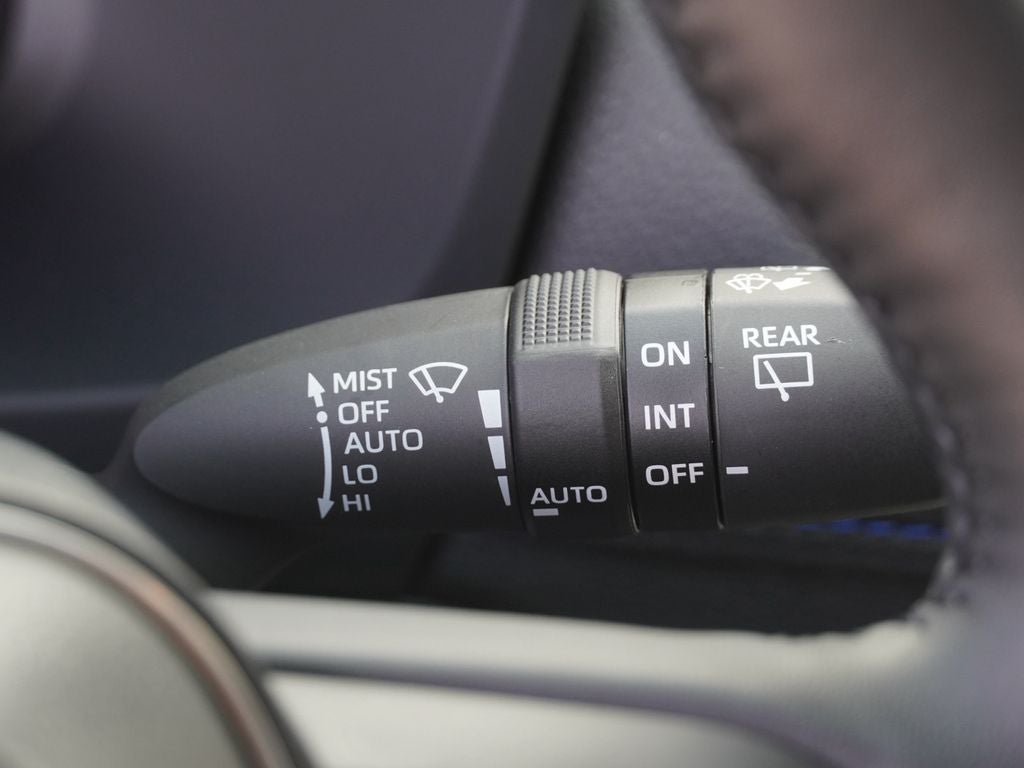 2025 Toyota RAV4 Hybrid XSE