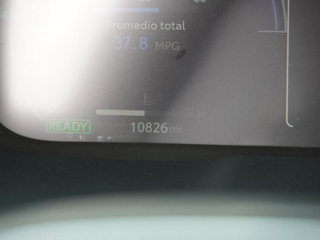 2025 Toyota RAV4 Hybrid XSE