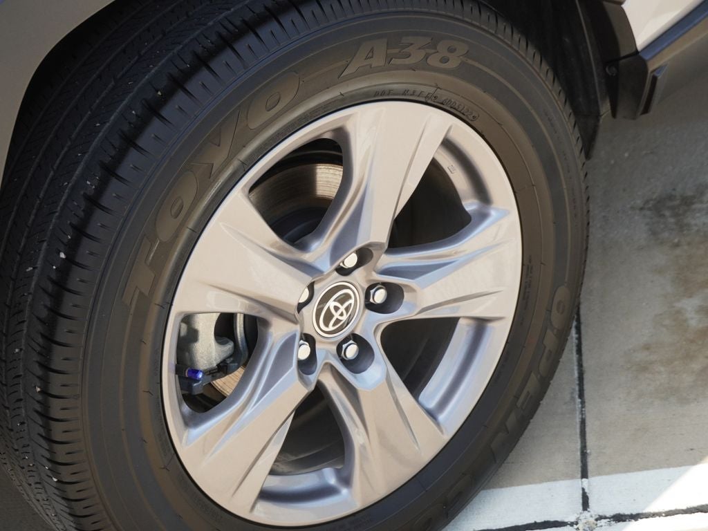 2023 Toyota RAV4 Hybrid LE