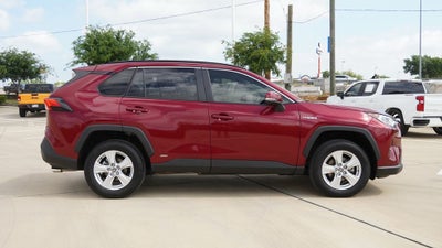 2020 Toyota RAV4 Hybrid XLE