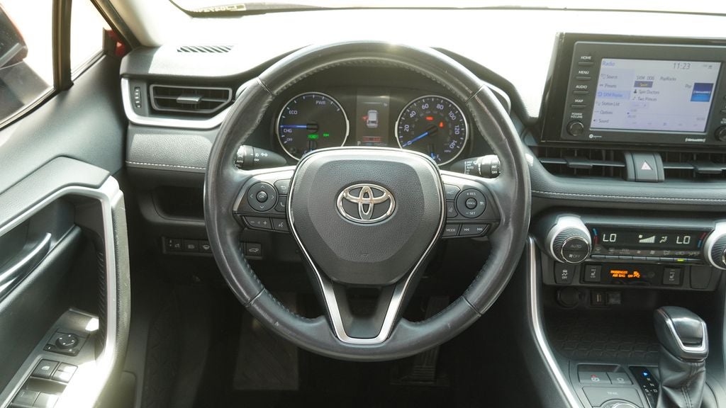 2020 Toyota RAV4 Hybrid XLE