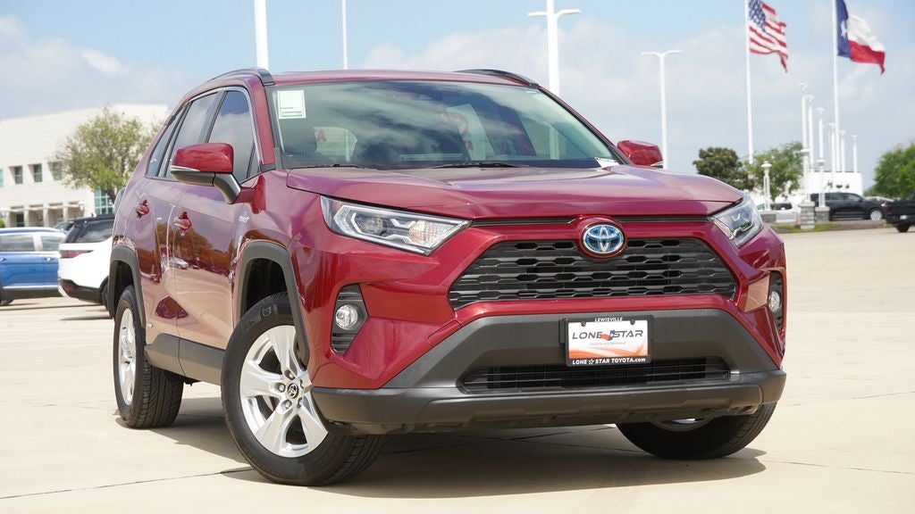 2020 Toyota RAV4 Hybrid XLE