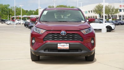 2020 Toyota RAV4 Hybrid XLE