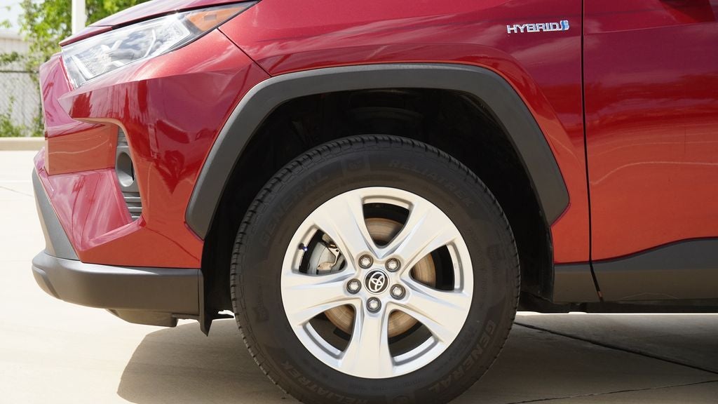 2020 Toyota RAV4 Hybrid XLE