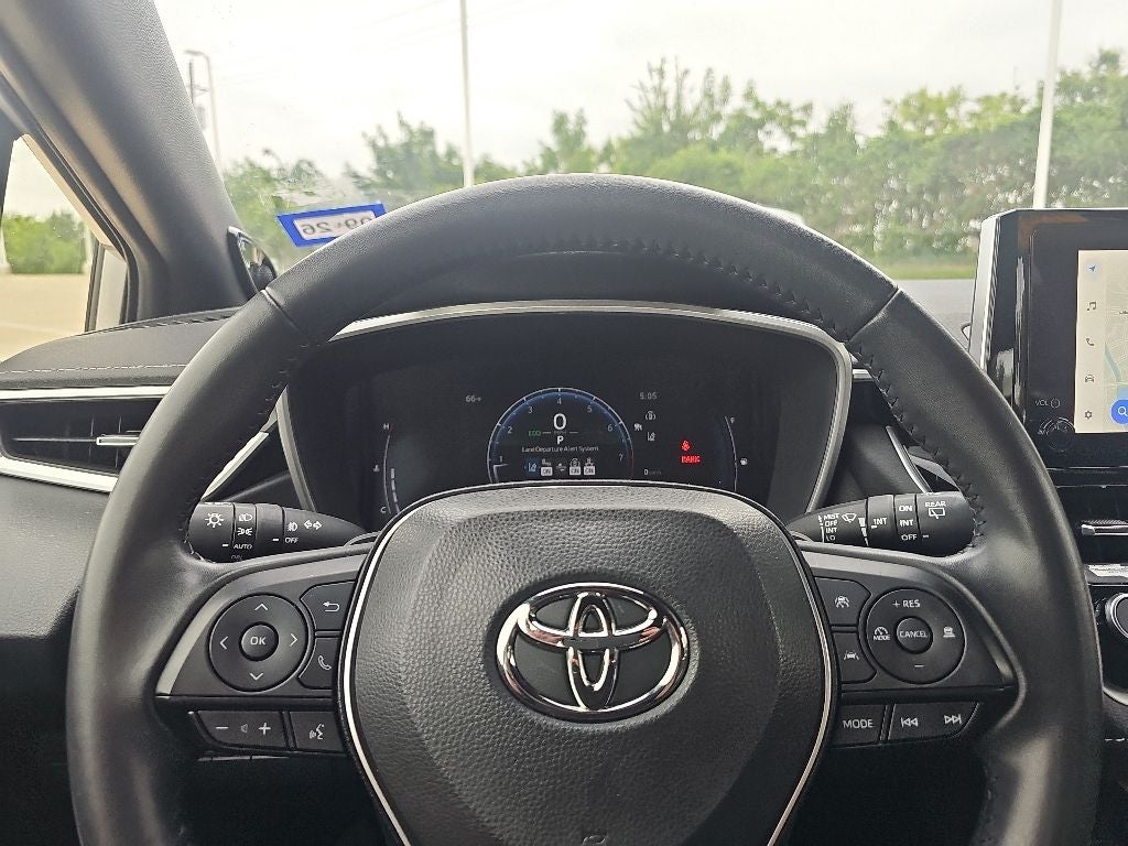 2023 Toyota Corolla Hatchback XSE