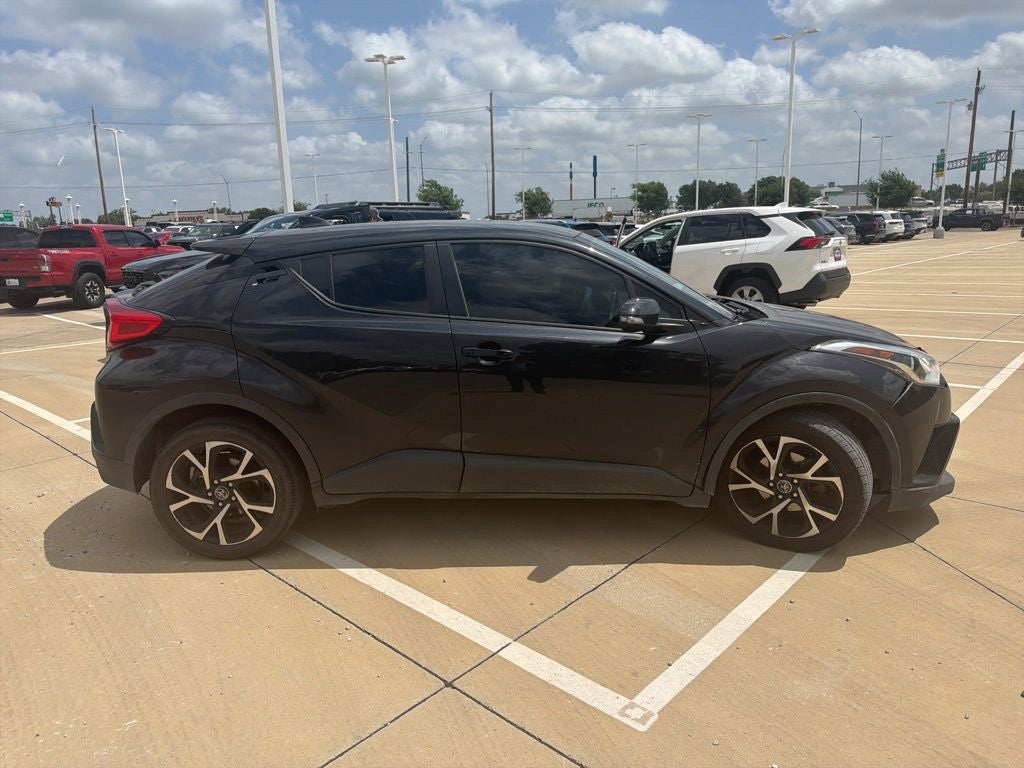 2019 Toyota C-HR XLE