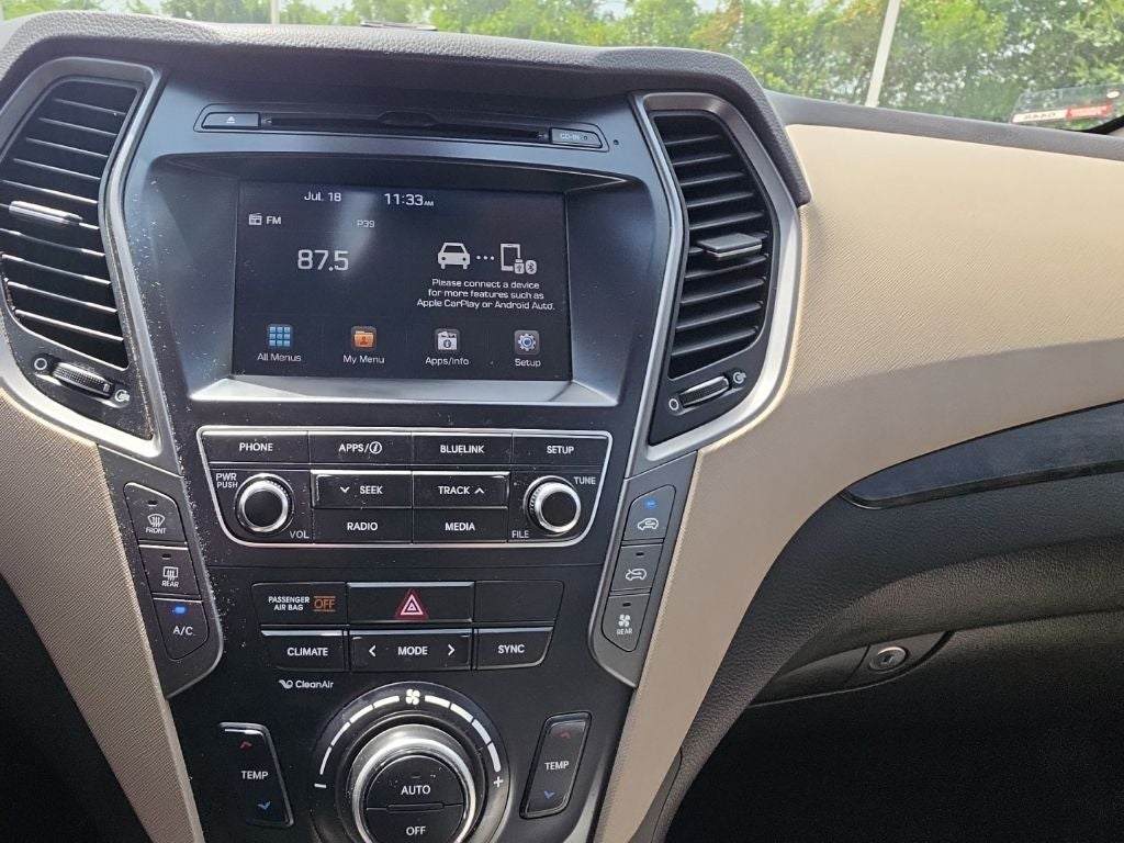 2018 Hyundai Santa Fe SE