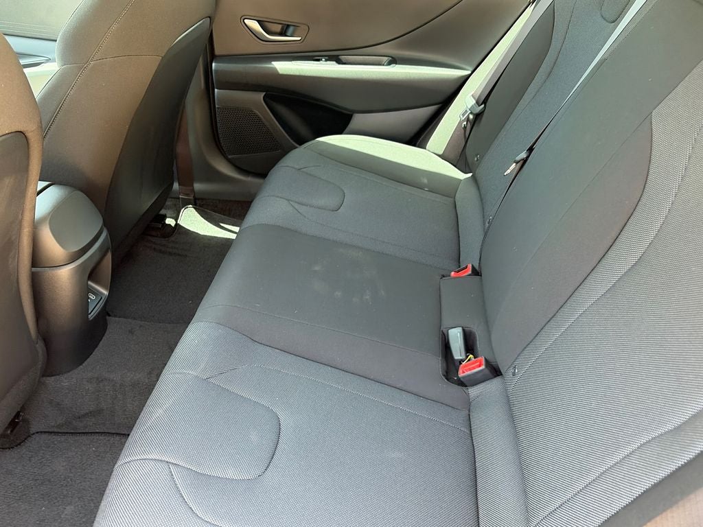 2025 Hyundai Elantra SE - Photo 8