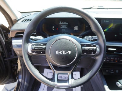 2026 Kia K5 LXS