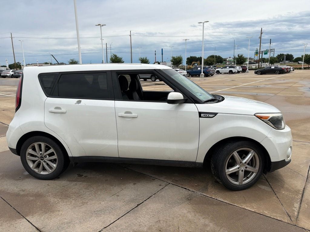 2017 Kia Soul Plus