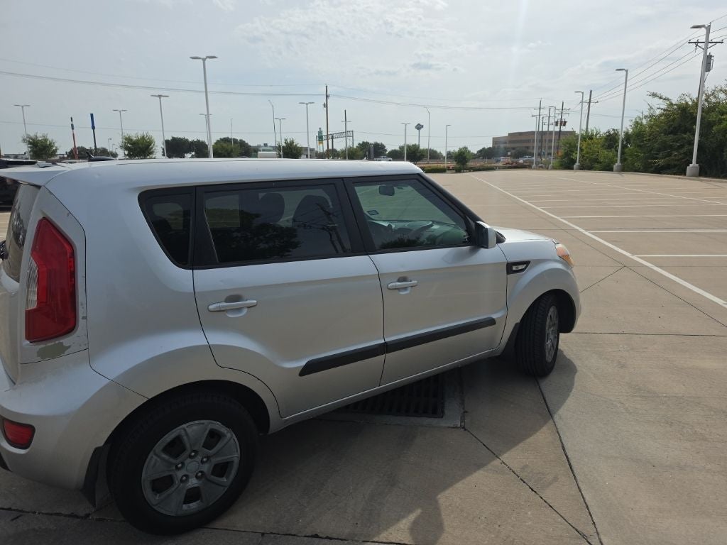 2013 Kia Soul Base