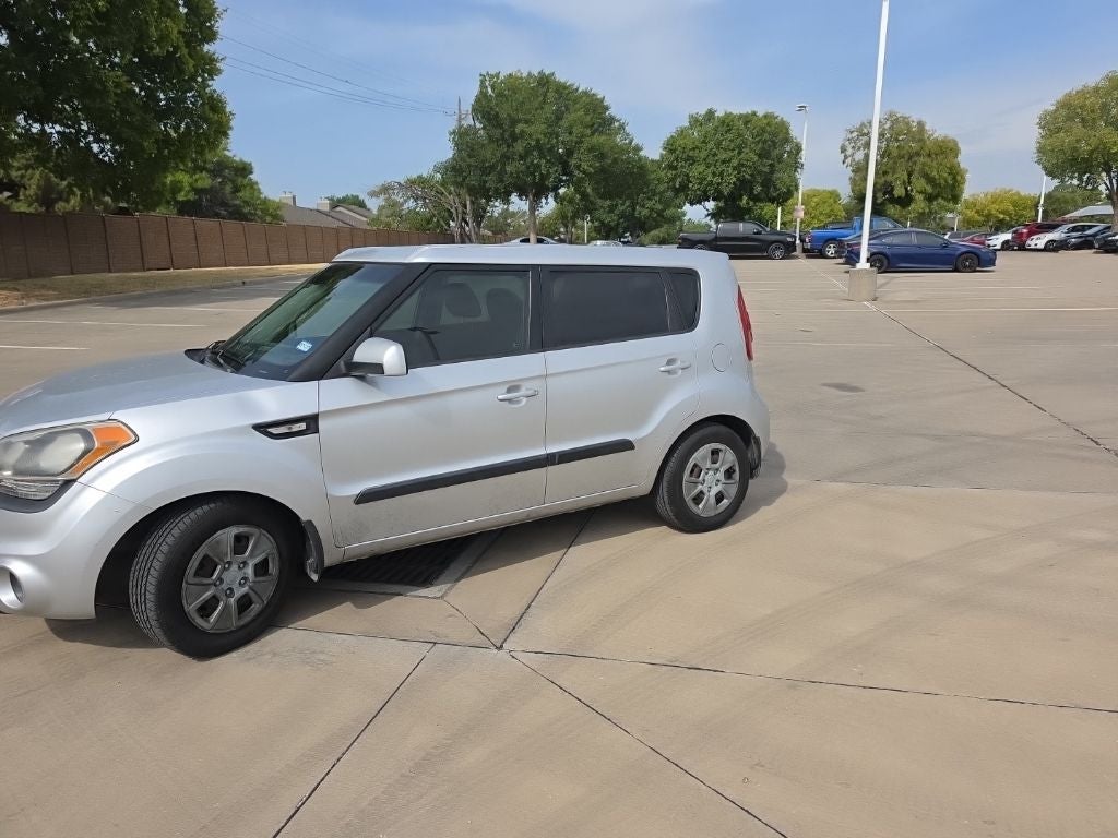 2013 Kia Soul Base
