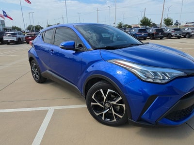 2022 Toyota C-HR XLE