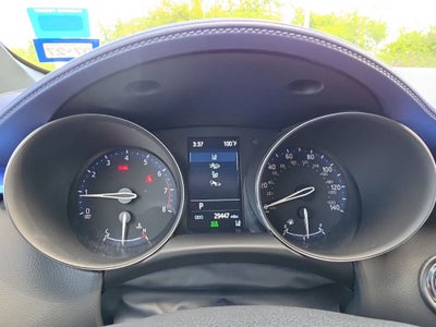 2022 Toyota C-HR XLE