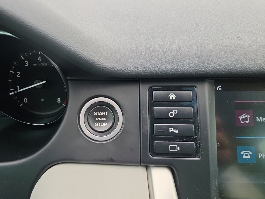 2018 Land Rover Discovery Sport SE