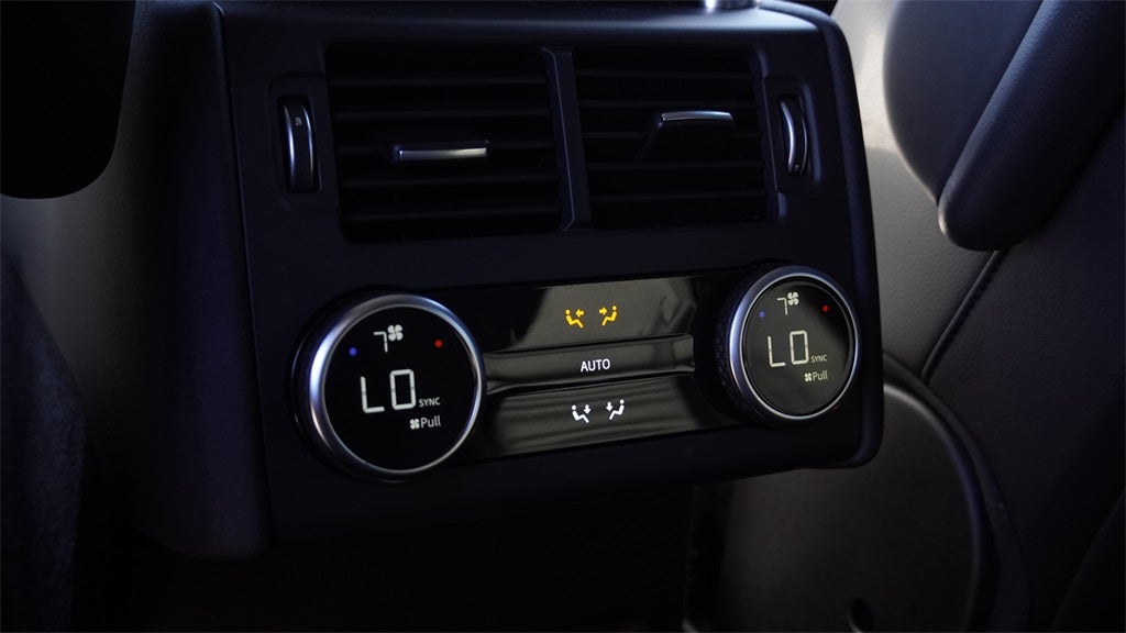 2025 Land Rover Discovery Dynamic SE