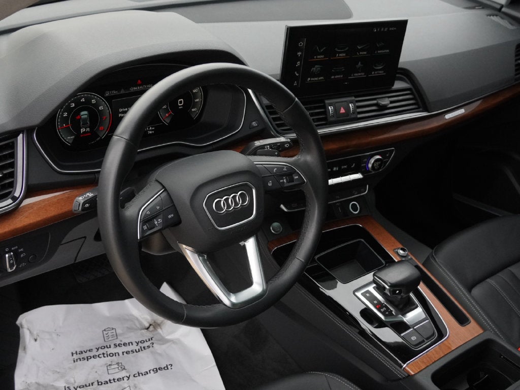 2022 Audi Q5 45 S line Premium quattro