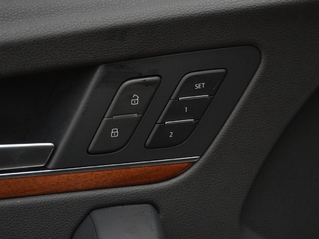 2022 Audi Q5 45 S line Premium quattro