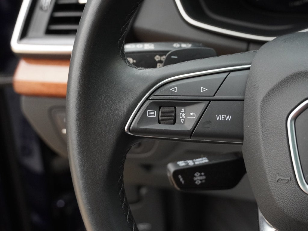 2022 Audi Q5 45 S line Premium quattro