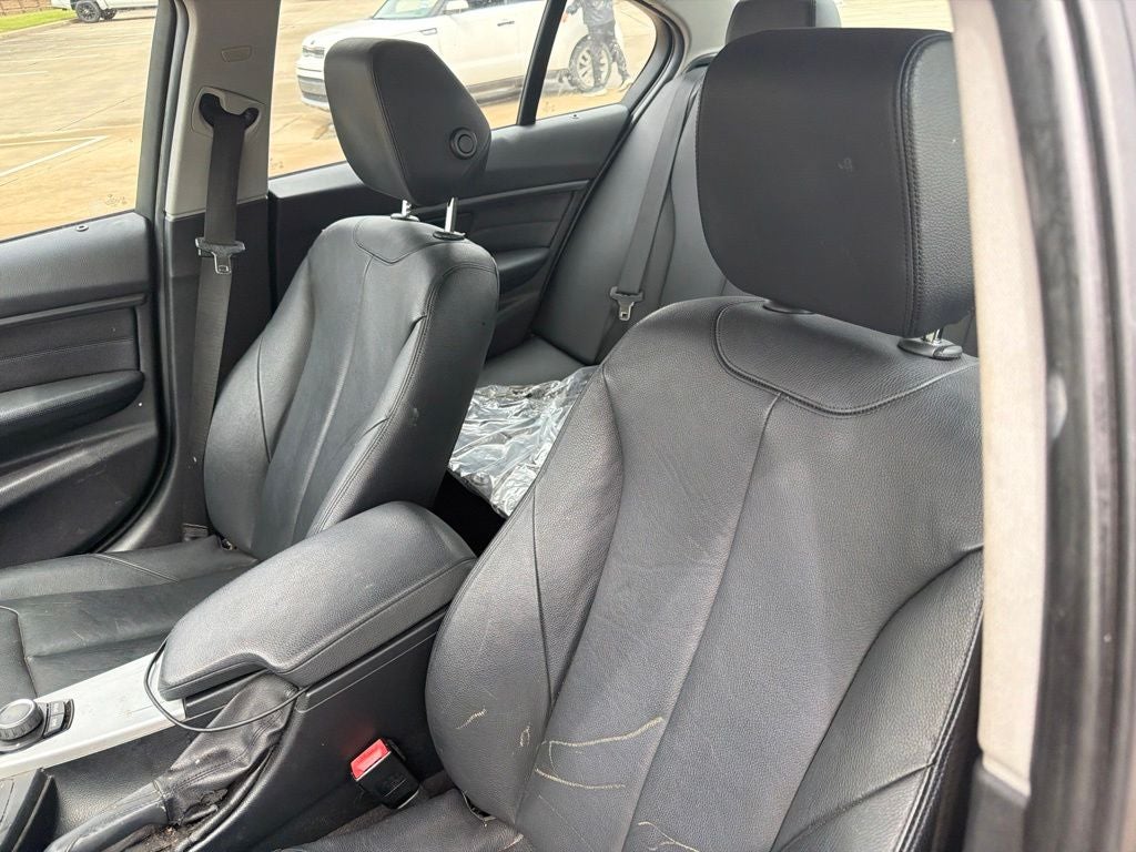 2012 BMW 3 Series 328i