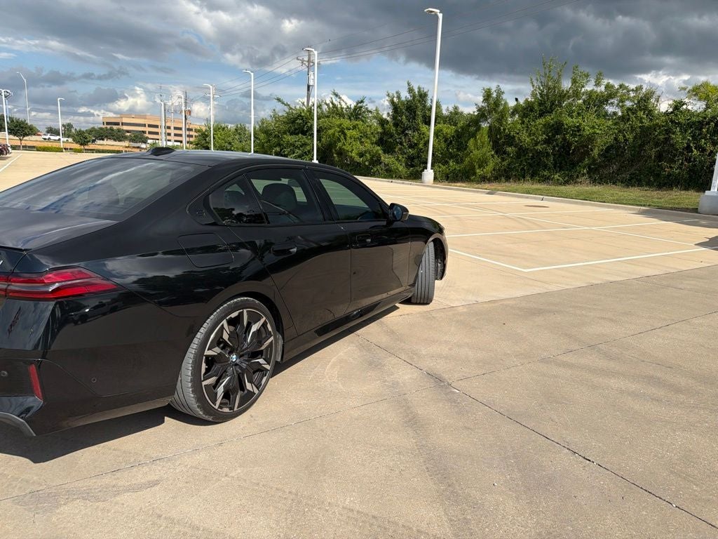 2024 BMW 5 Series 530i