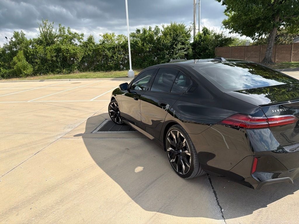 2024 BMW 5 Series 530i