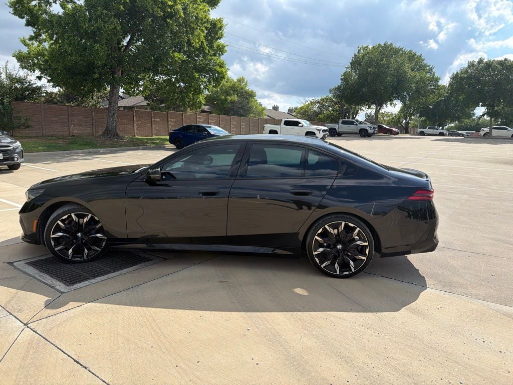 2024 BMW 5 Series 530i