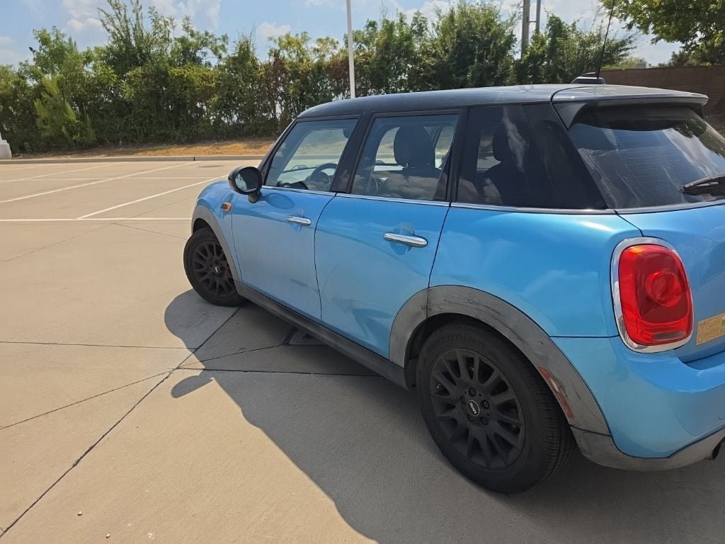 2016 MINI Cooper Base