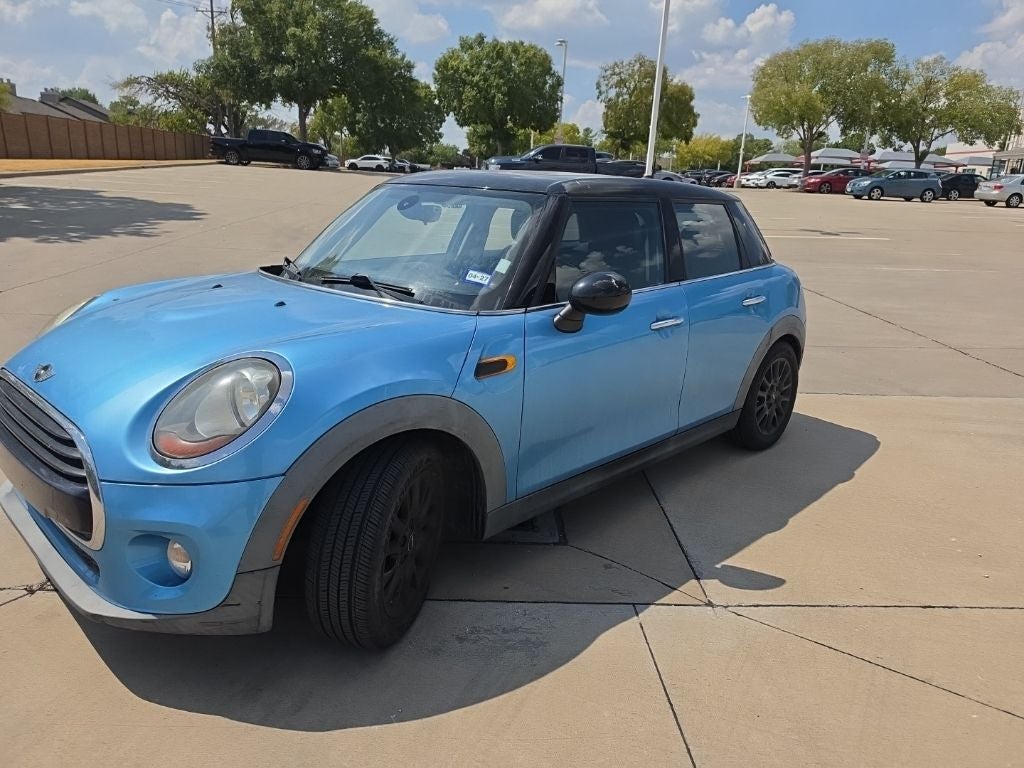 2016 MINI Cooper Base