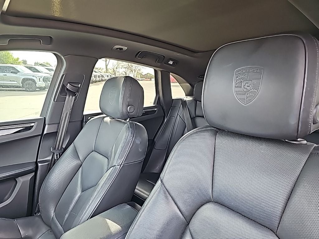 2020 Porsche Macan S