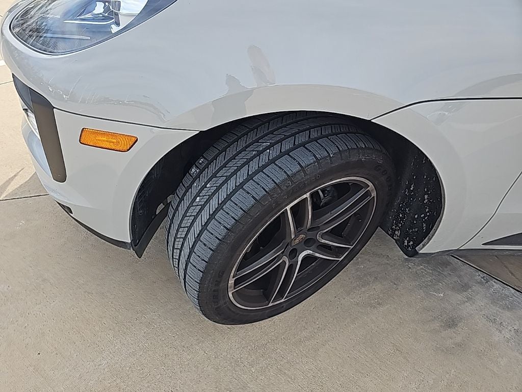 2020 Porsche Macan S