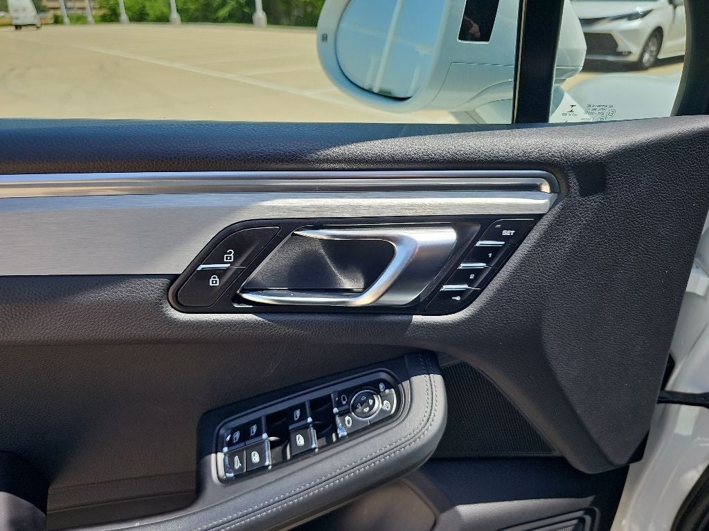 2021 Porsche Macan Turbo