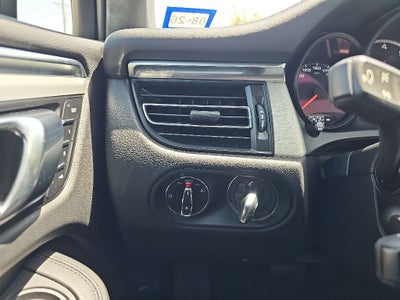 2021 Porsche Macan Turbo